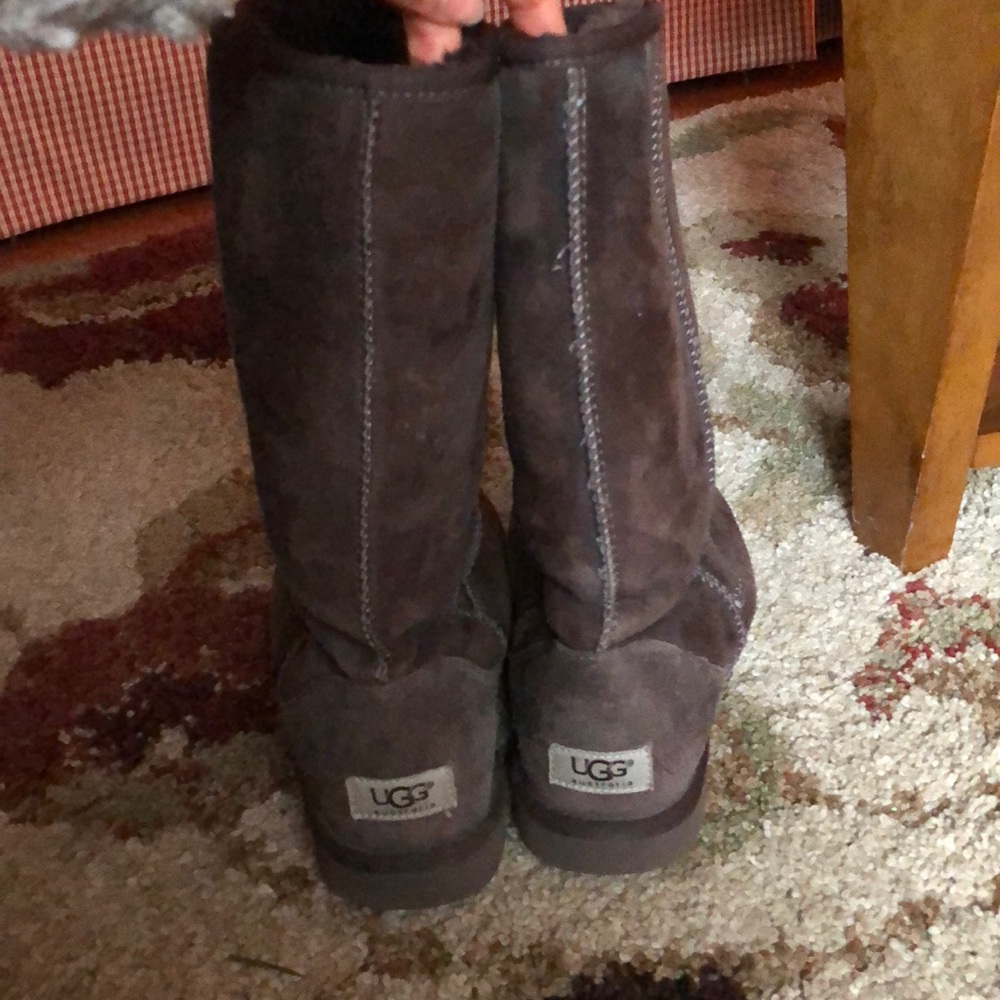 Tall ugg boots
